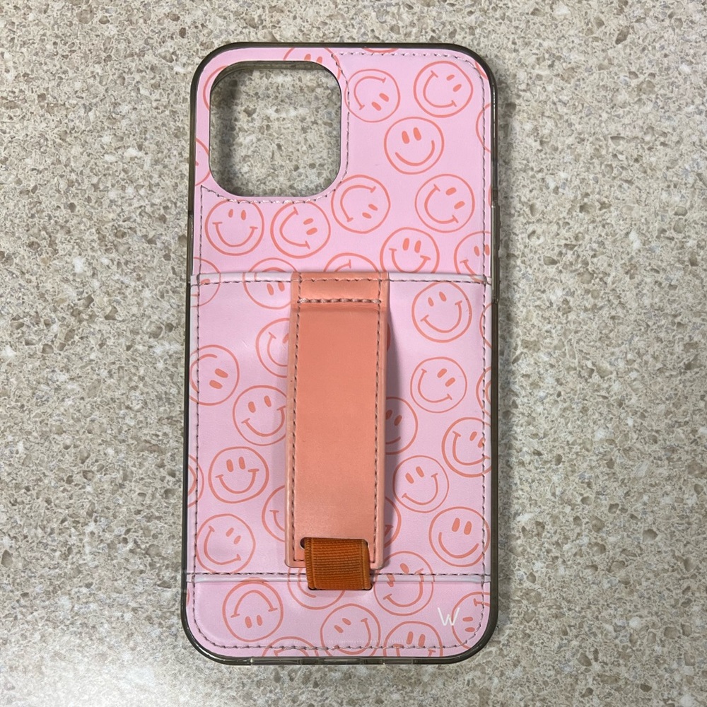 Walli iPhone 12 Pro Max Smiley Case